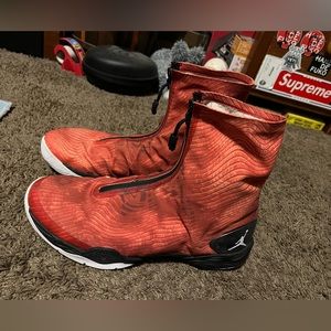 Jordan XX8 Size 10 Red